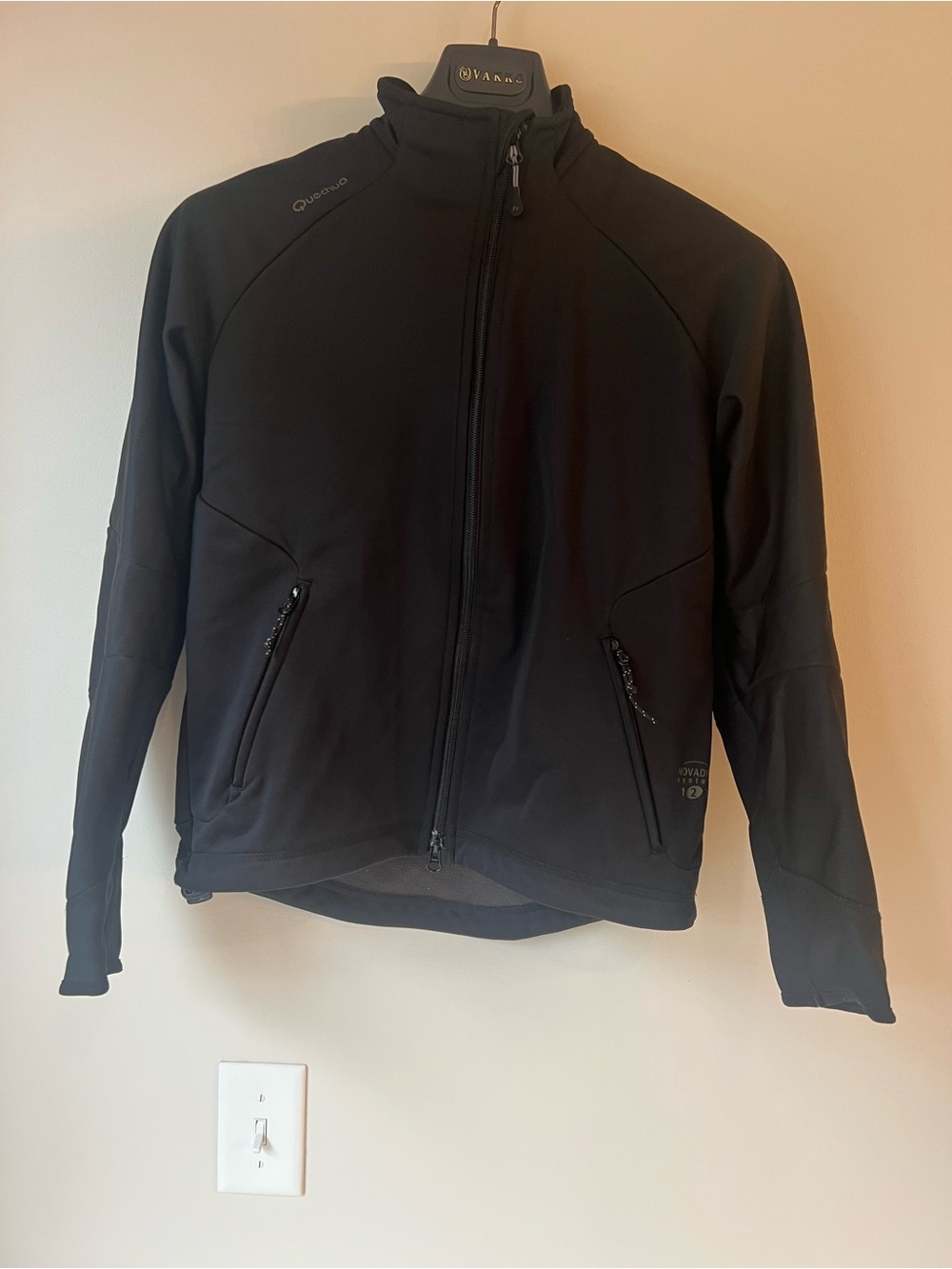 Quechua Decathlon Novadry Softshell Fleece-Lined Jacket - Men's XS / Women's S